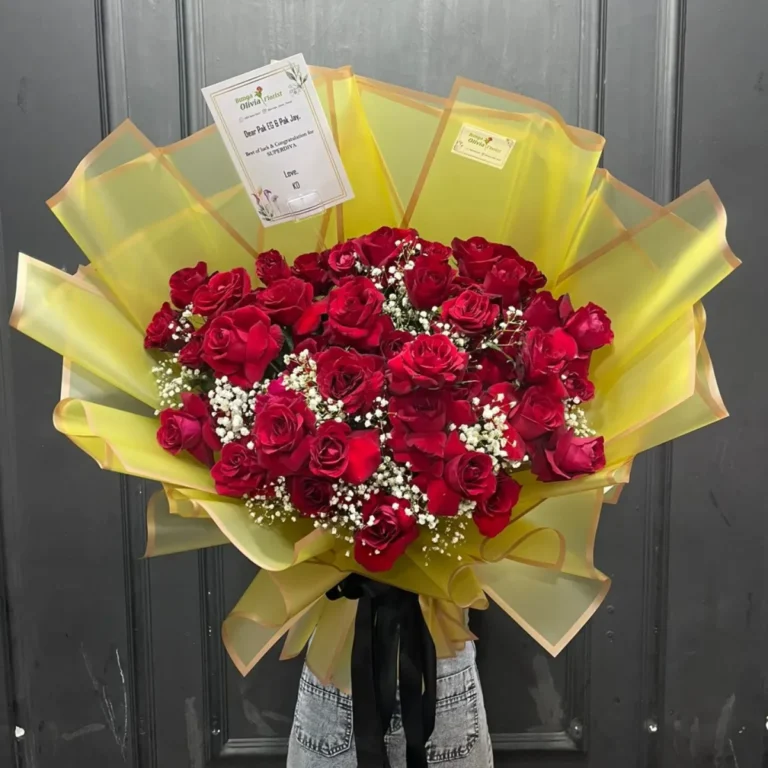 Buket Mawar Merah Wrap Kuning