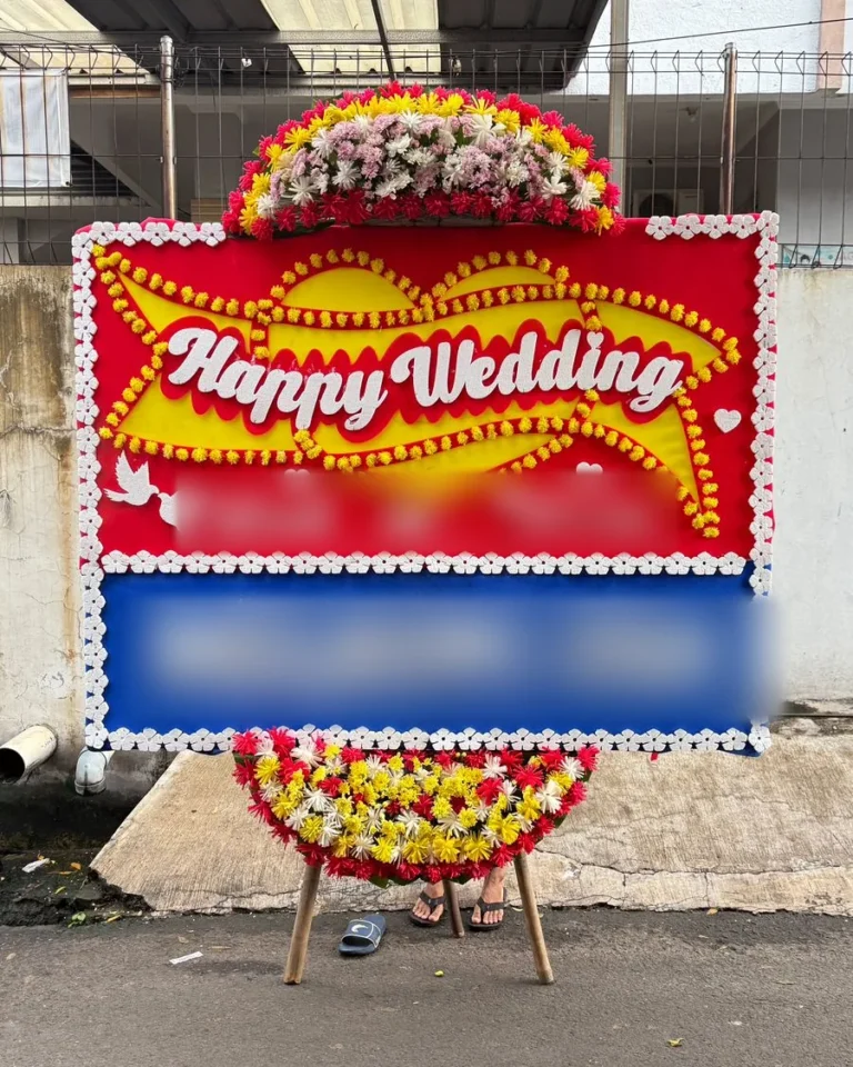 Papan Wedding Merah Pita Kuning