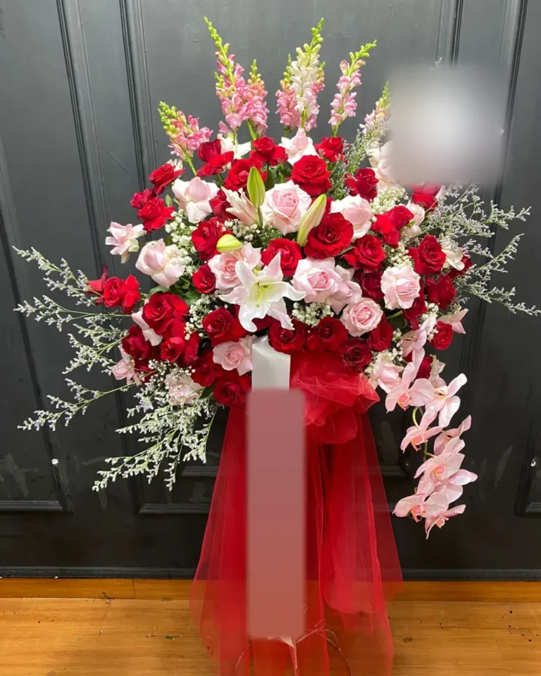 Standing Flower Merah Pink Anggrek Menjuntai